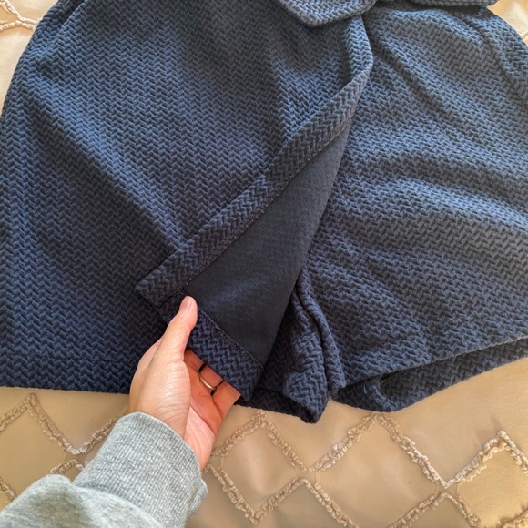 XS Zara Skort - Picture 2 of 4